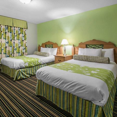 Rodeway Inn & Suites Winter Haven Chain Of Lakes Exterior foto